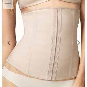 Squeem magical lingerie Shapewear 4X